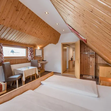 Grubers, Appartments Gastein ホテル 3*