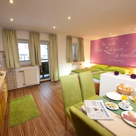 Grubers, Appartments Gastein ホテル