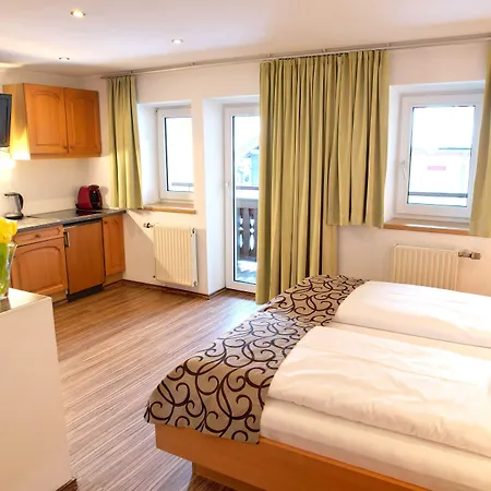 Grubers, Appartments Gastein ホテル