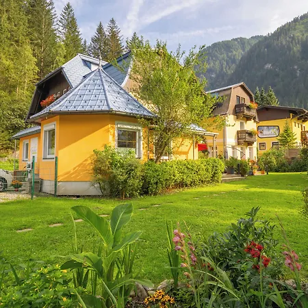 Grubers Appartments Gastein فندق باد جاستاين
