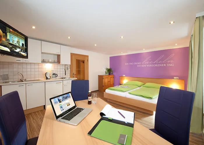 Grubers, Appartments Gastein ホテル 3*